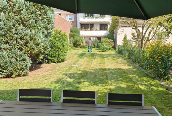 Gartenarbeit in Oberneuland