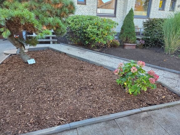 Vorgarten Rindenmulch in Oberneuland